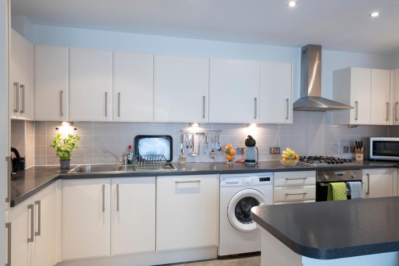 Inverness City Suites المظهر الخارجي الصورة