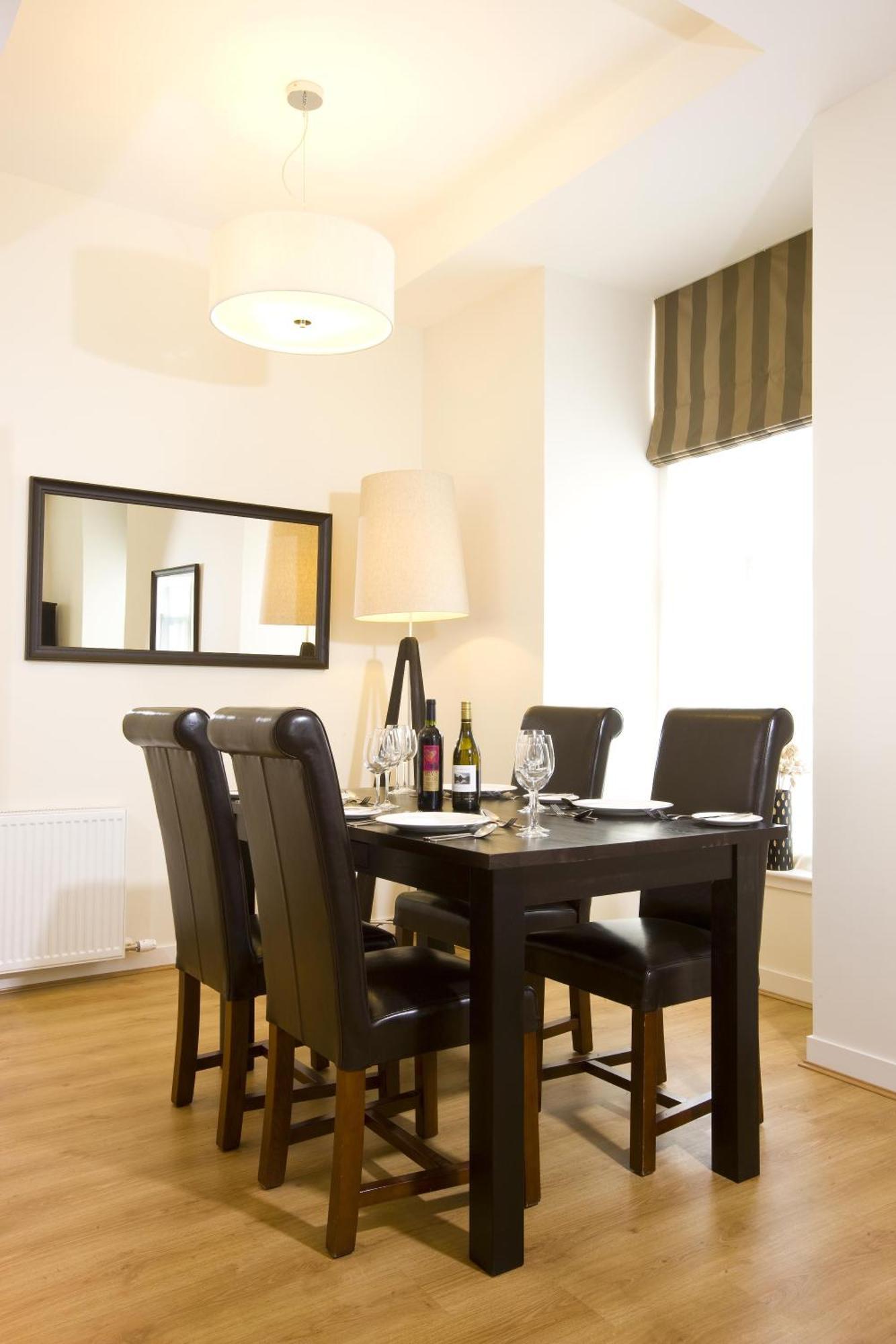 Inverness City Suites المظهر الخارجي الصورة
